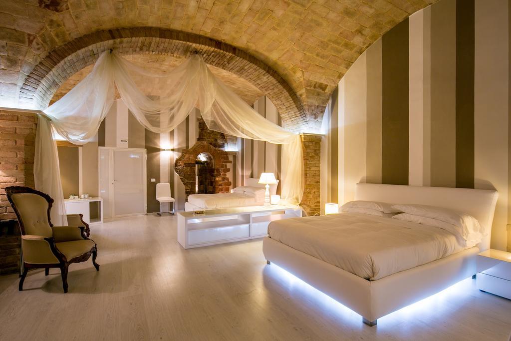 Hotel Degli Affreschi Montefalco Rum bild
